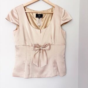 Vintage Sandra Darren Gold Satin Top with Bow Detail sz. 10
